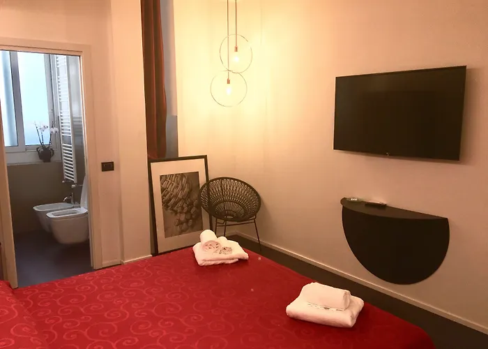 The Boutique Napoli Suite